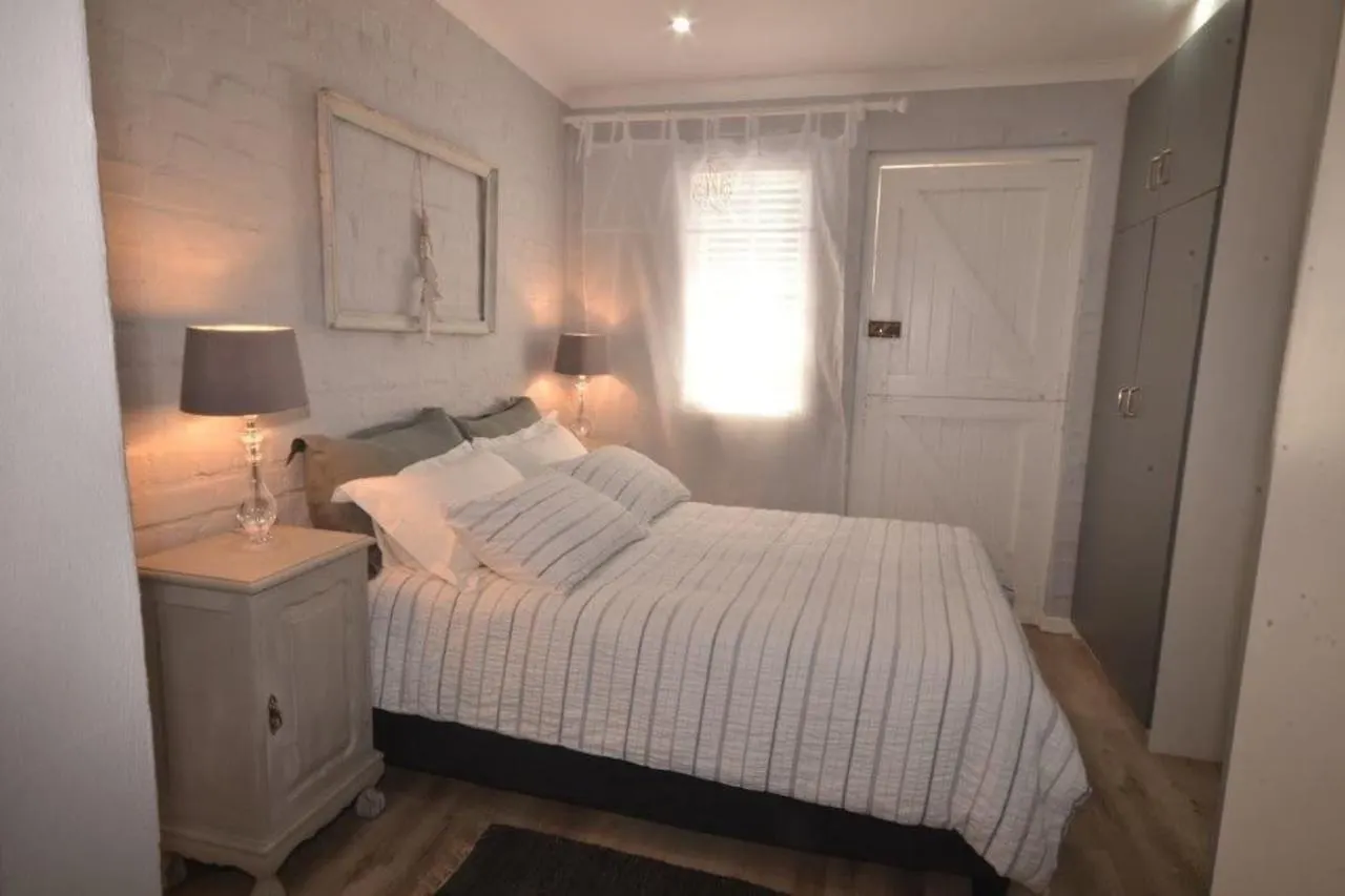 Wavey Beach Room Melkbosstrand 0*,